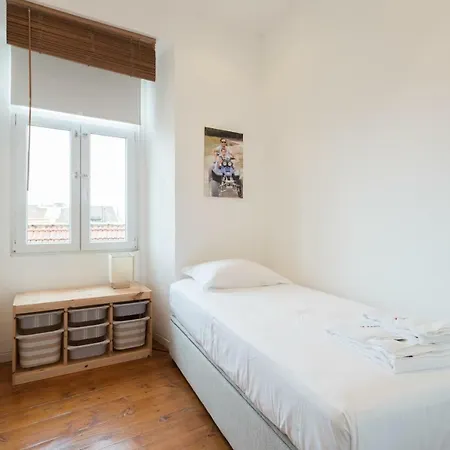 Feels Like Estrela Modern Flat Lisbon