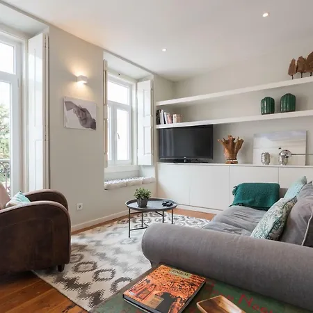 Feels Like Estrela Modern Flat *